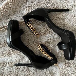 Nine West Black Heels with Gold Chain Detail